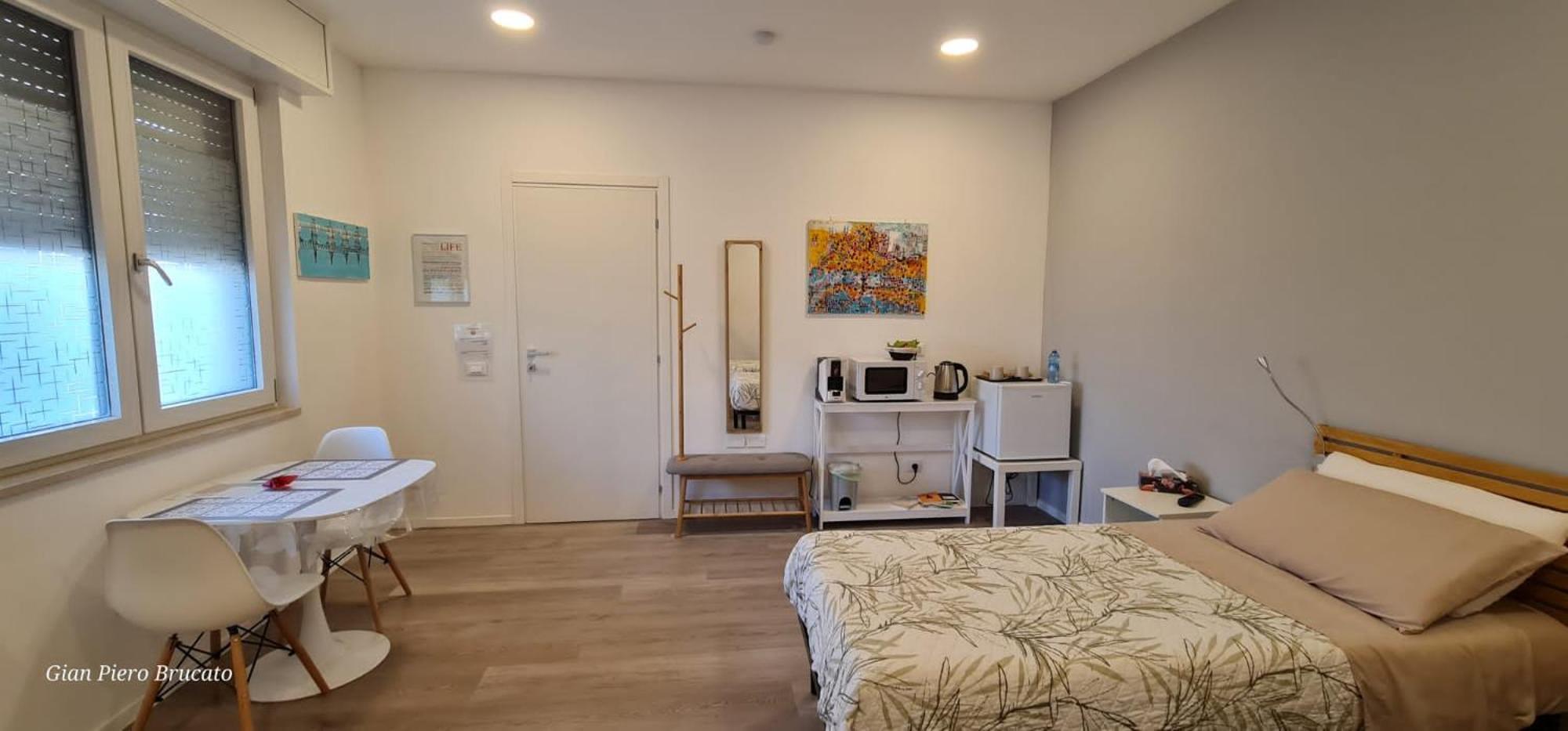 Adriroomsrho Bagian luar foto